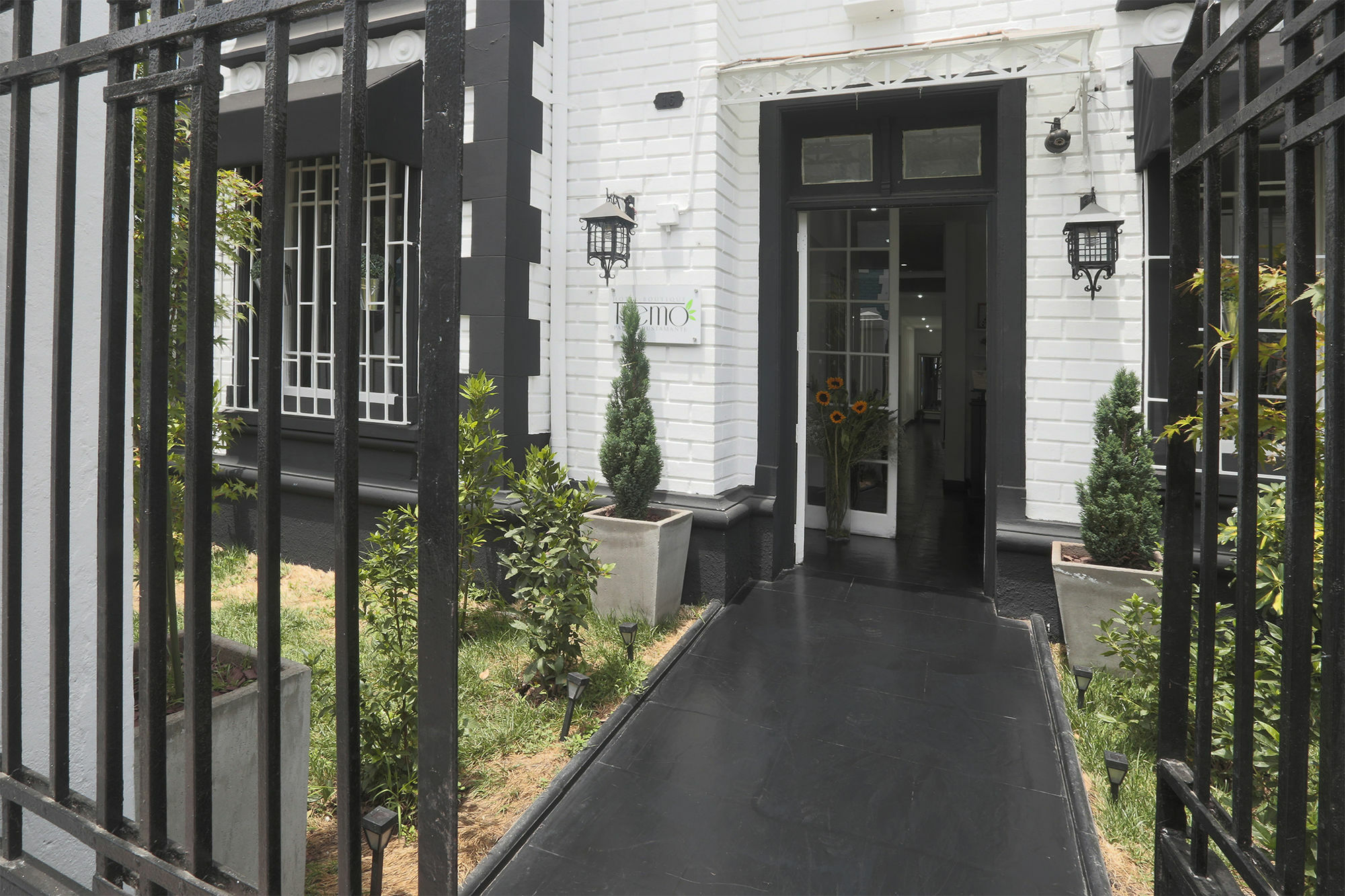 Hotel Boutique Tremo Bustamante Сантьяго Экстерьер фото